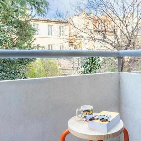 Petit Jaune, T2 Centre Ville Marseille Avec Balcon Exterior foto