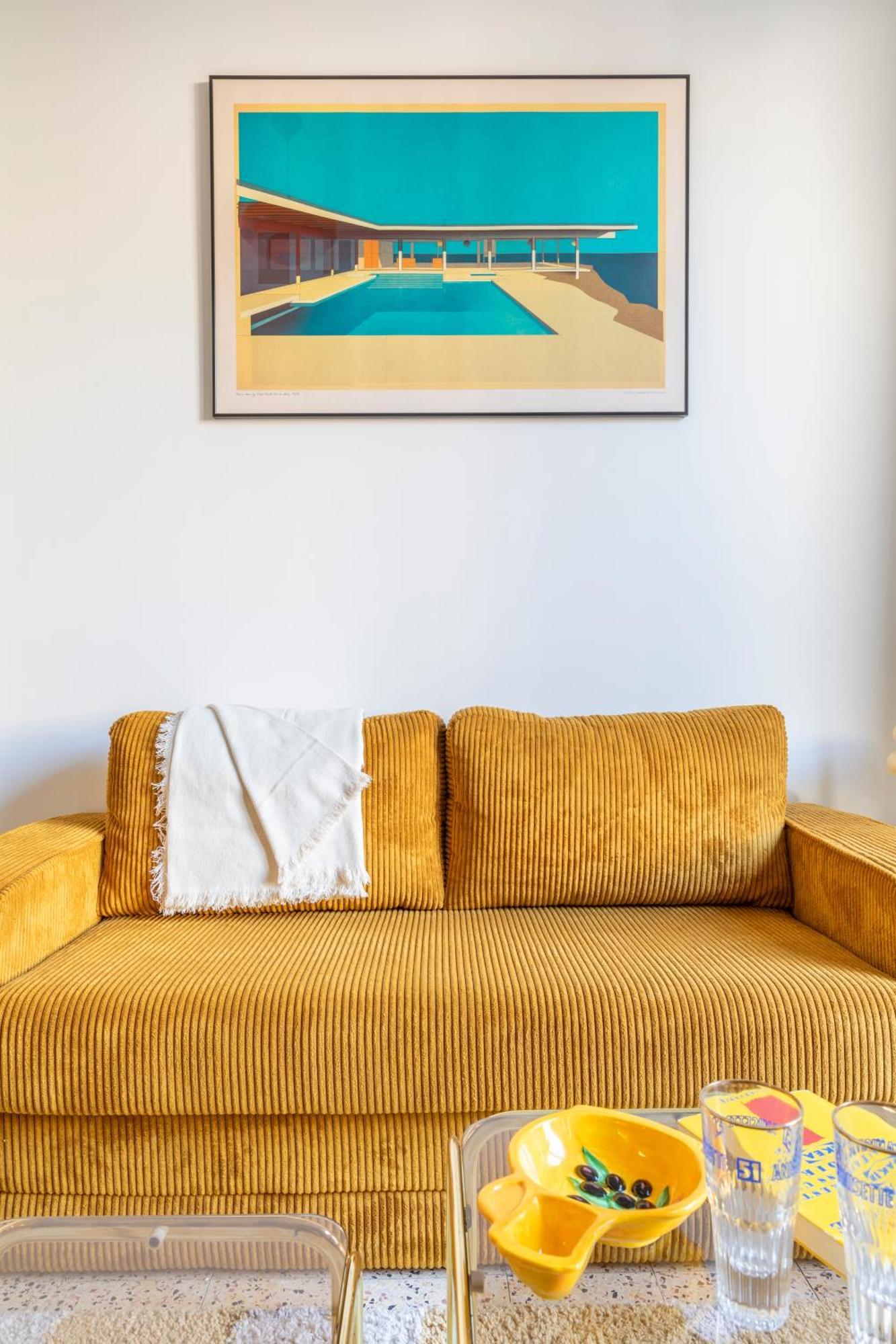 Apartment Petit Jaune, T2 Centre Avec Balcon *